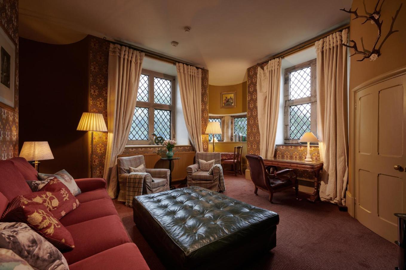 The Hunting Tower Villa Baslow Exterior photo